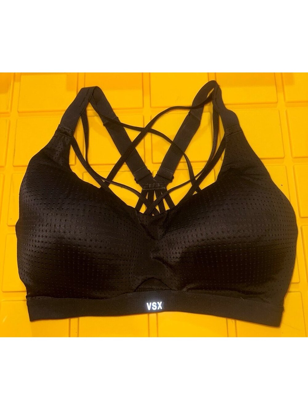 Victoria’s Secret sports bra size 34 dd